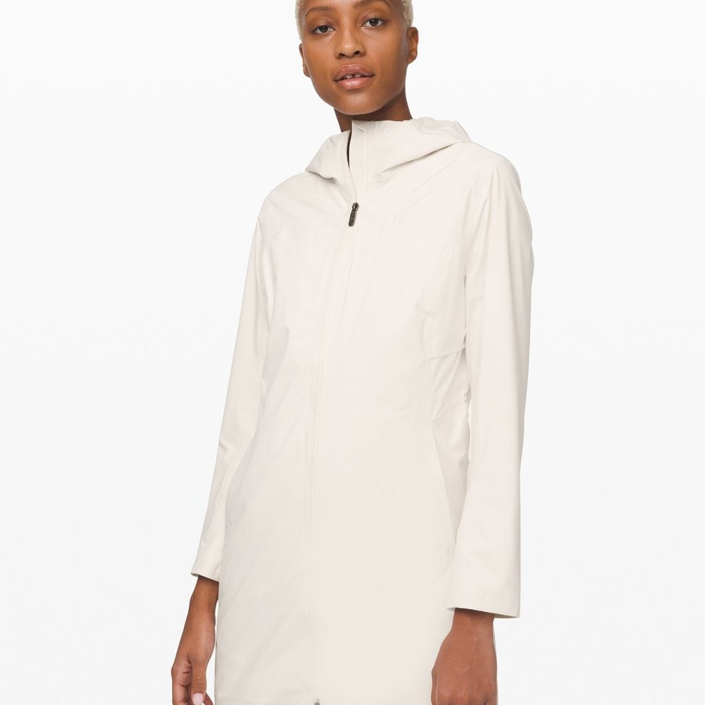 Lululemon Rain Rebel Jacket NWT sz 4 Lt Ivory
